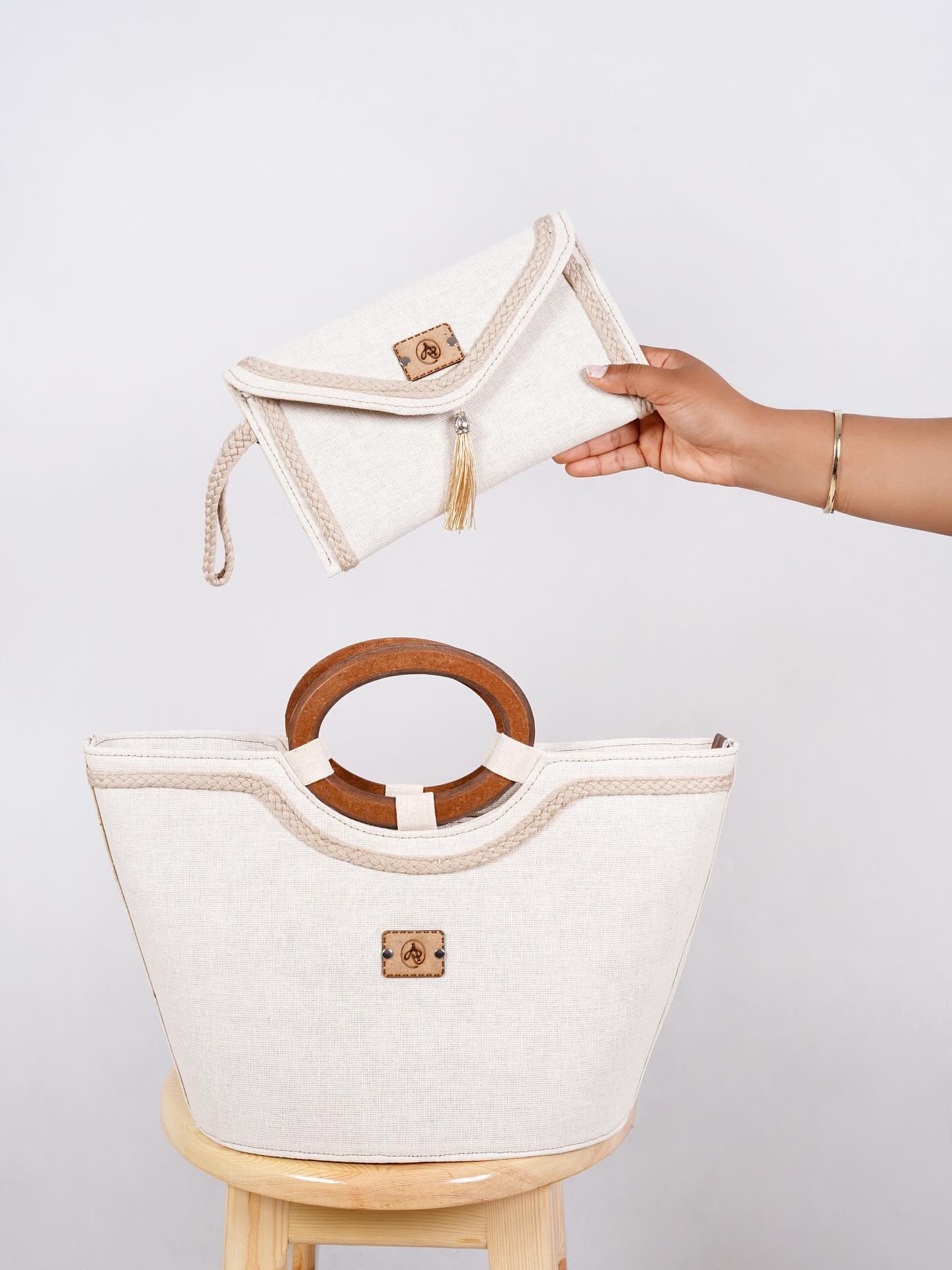 Royal Artisanat craftsmanship